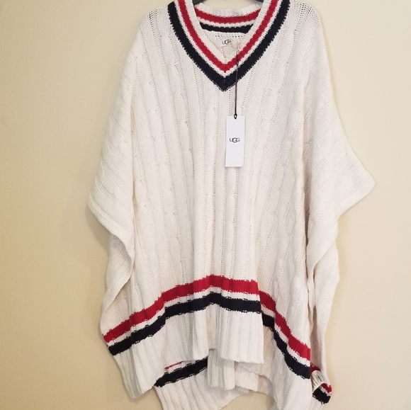 NWT UGG Weslynn Sweater Poncho - Picture 5 of 5